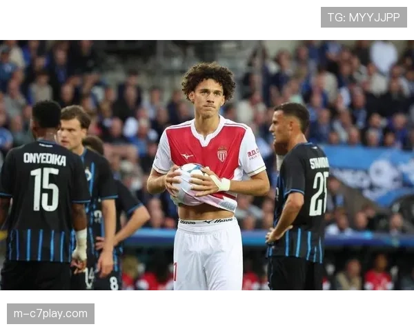 摩纳哥总监专访：揭秘球队构建“全能中场”体系的蓝图